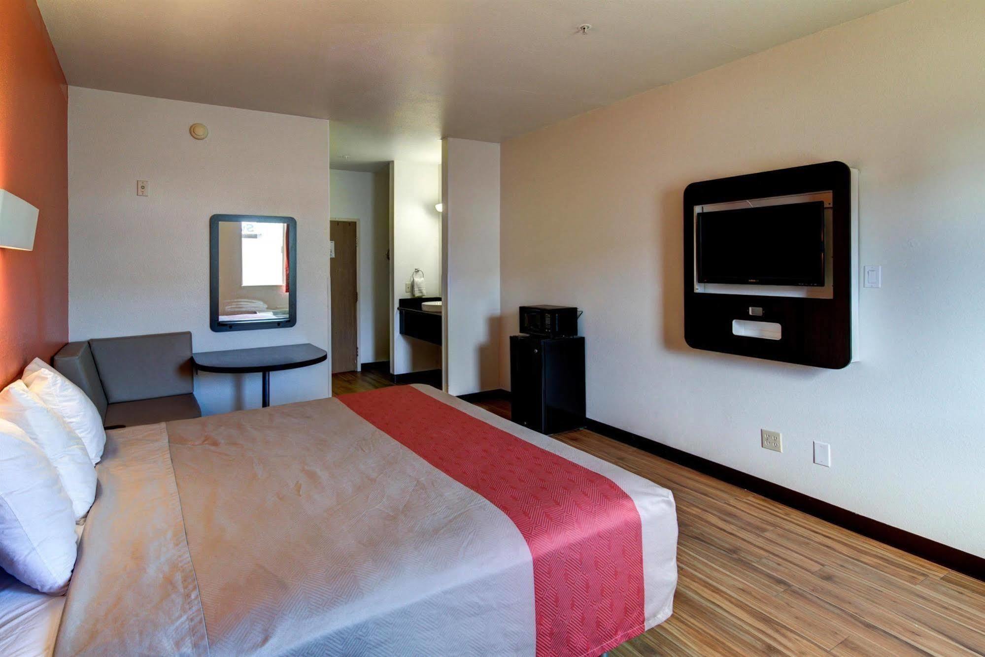 Motel 6 Waco - Woodway 外观 照片