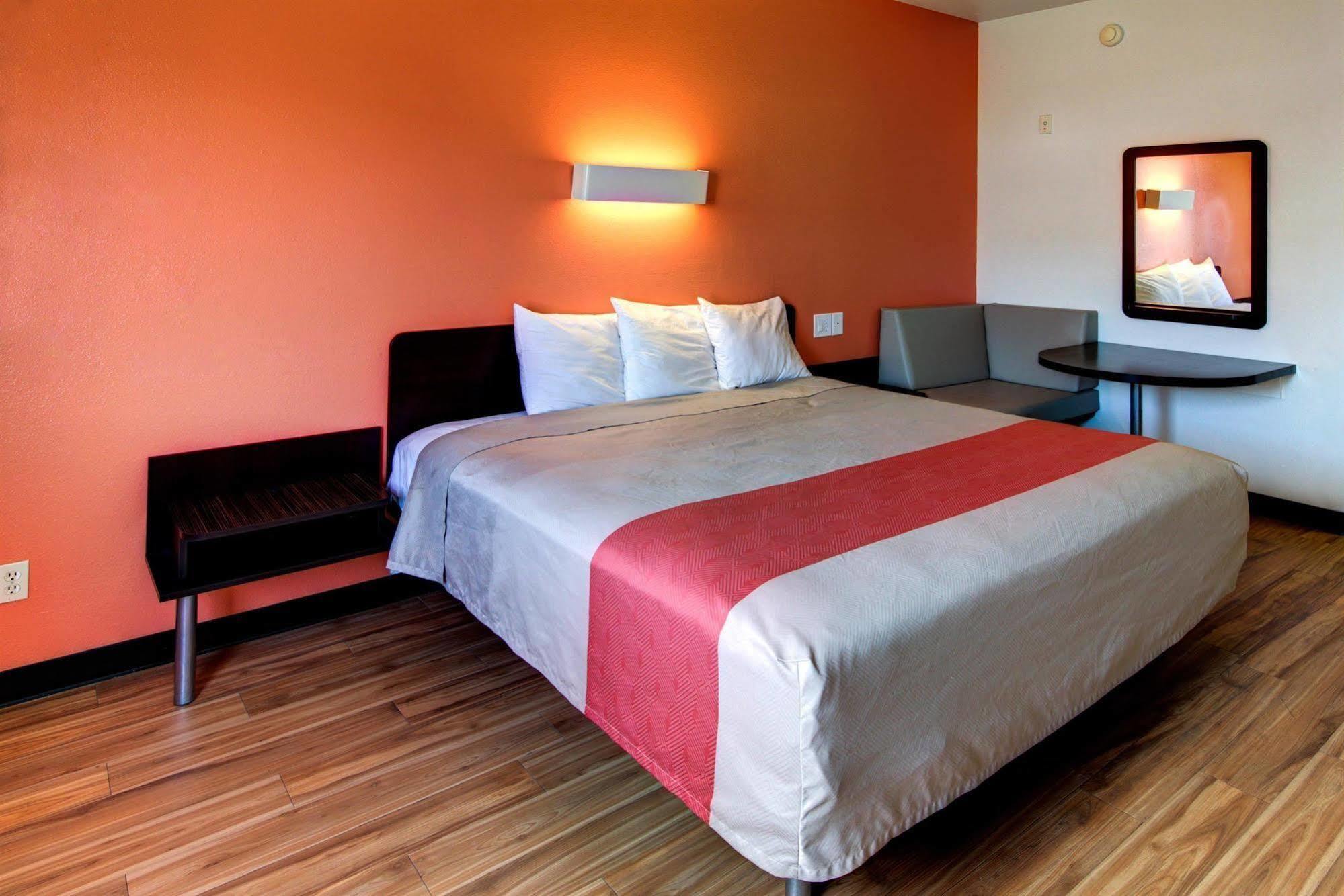 Motel 6 Waco - Woodway 外观 照片